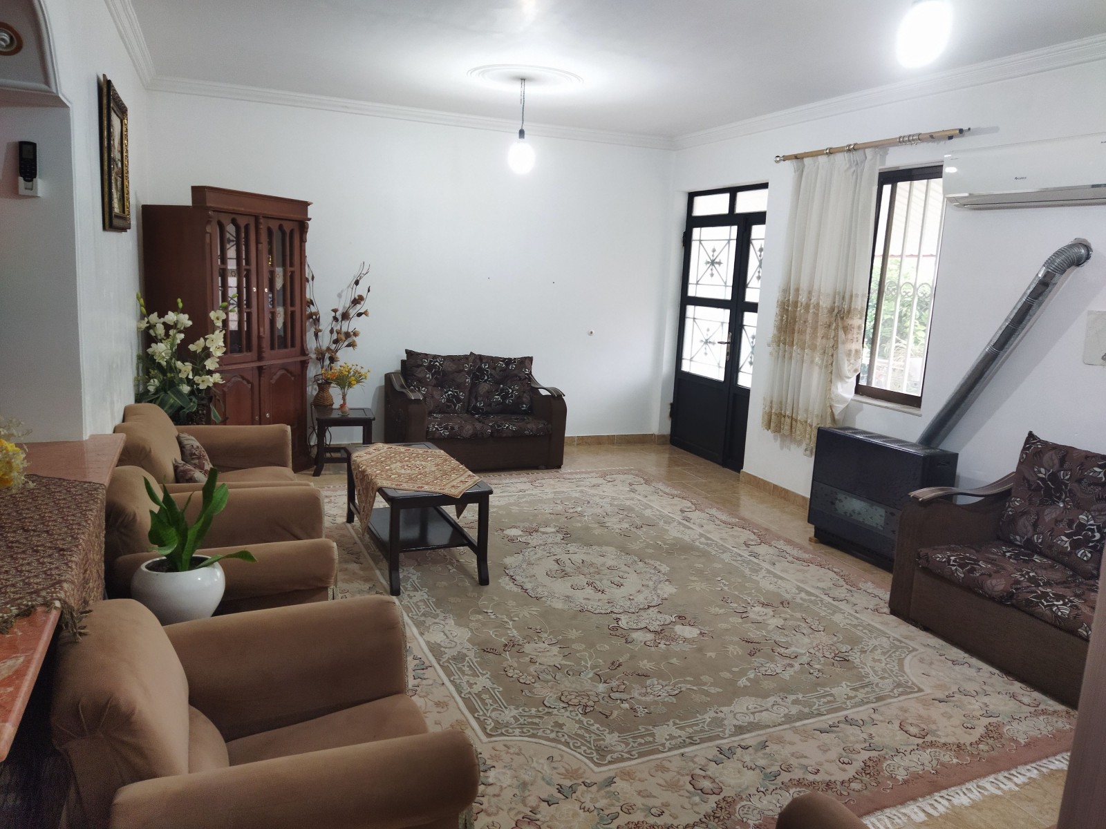 اتاق پذیرایی