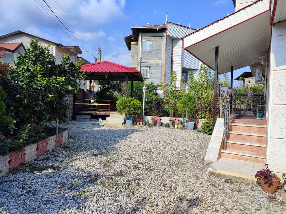 نمای بیرونی ساختمان