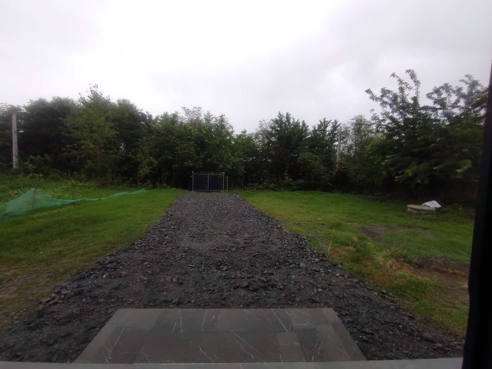 حیاط ویلا حیاط ویلا