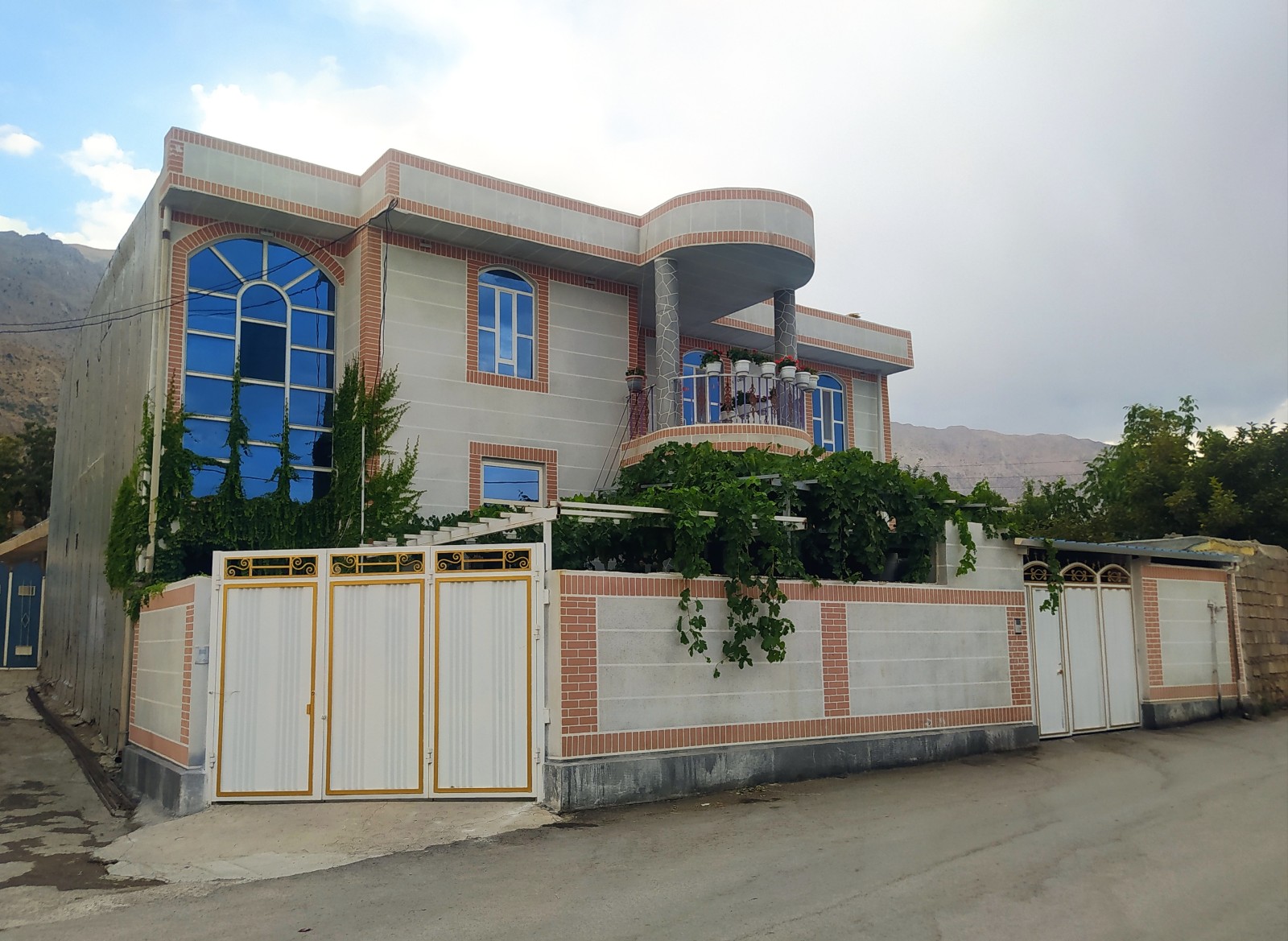 نمای ساختمان