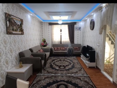 واحد آپارتمانی تک خواب تمیز و مرتب