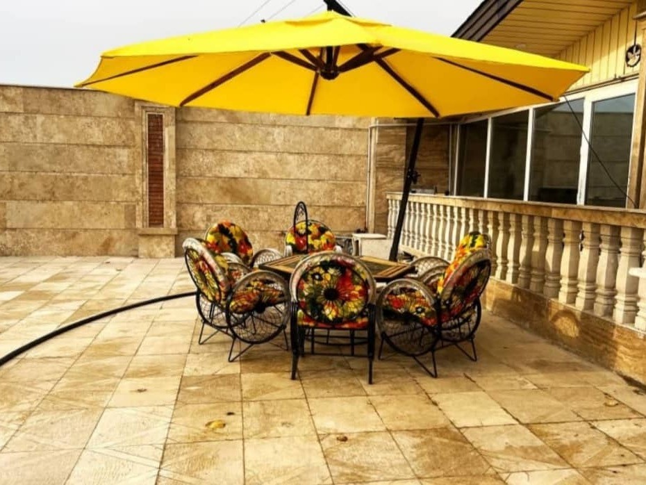 نمای بیرونی ساختمان