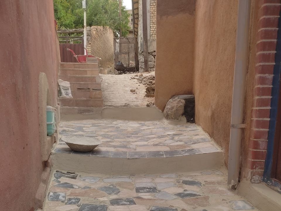 نمای بیرونی ساختمان