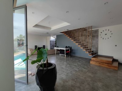 ویلای دوبلکس نزدیک به تهران