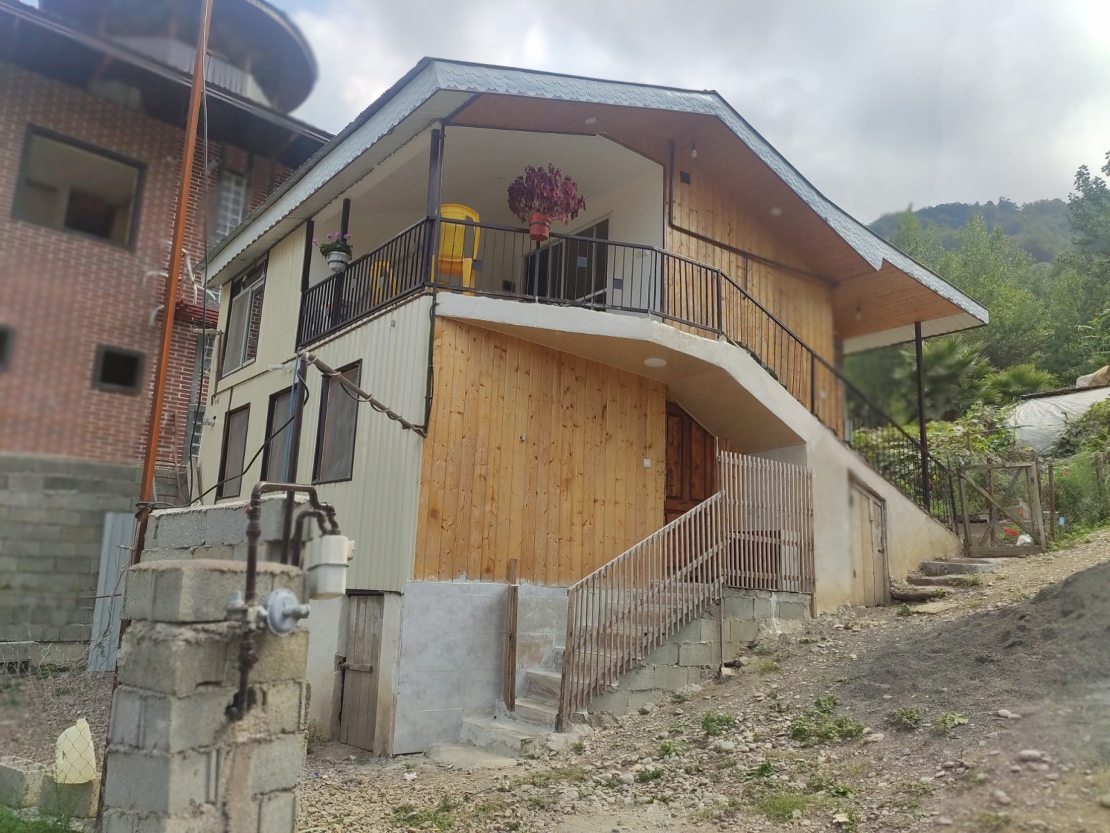 نمای بیرونی کلبه نمای بیرونی کلبه