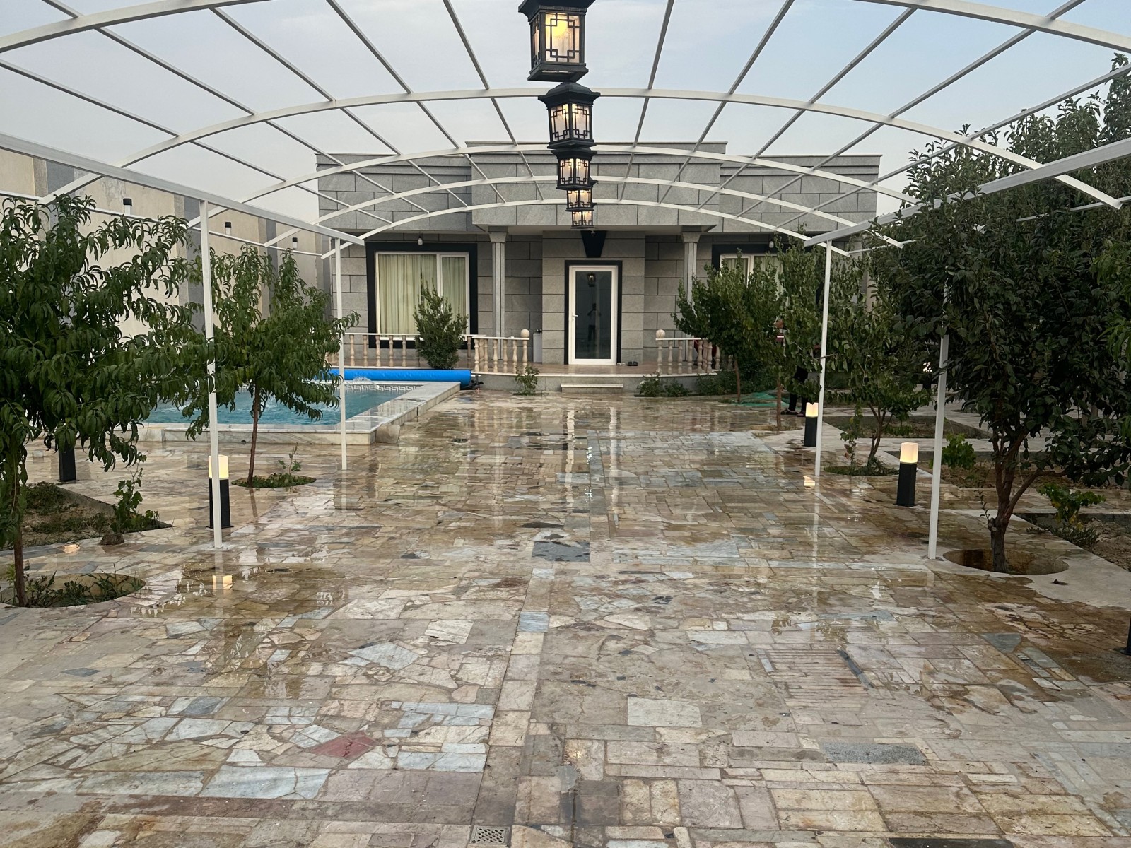نمای ساختمان