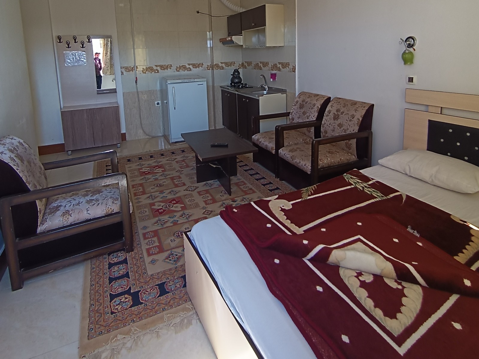 اتاق پذیرایی آشپزخانه