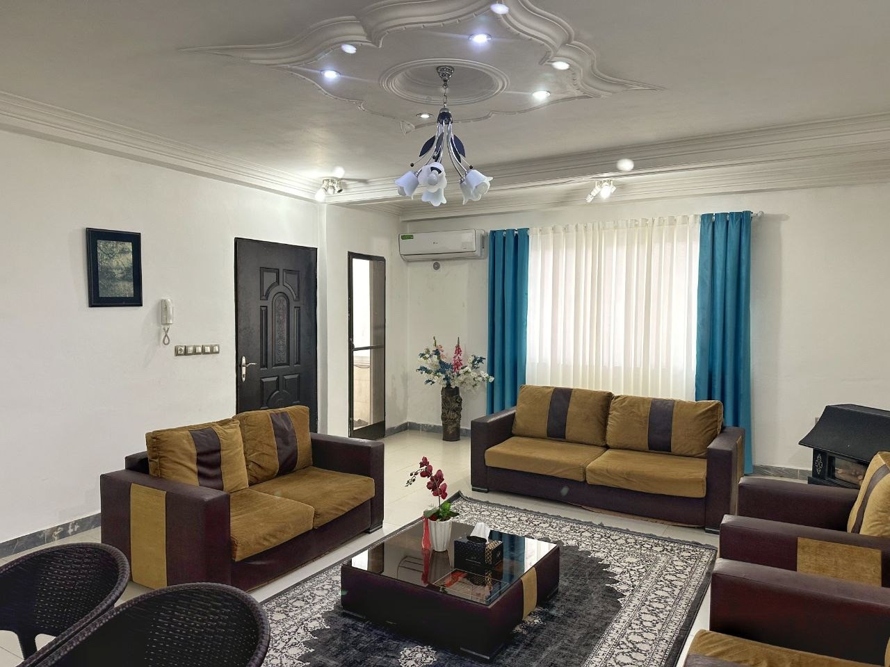اتاق پذیرایی