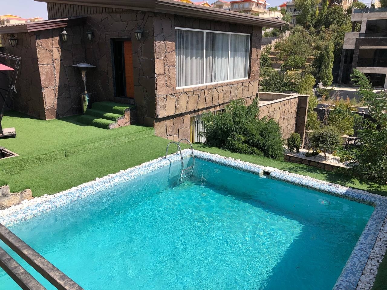 نمای بیرونی ساختمان