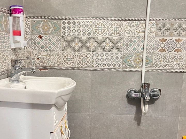 سرویس بهداشتی و حمام