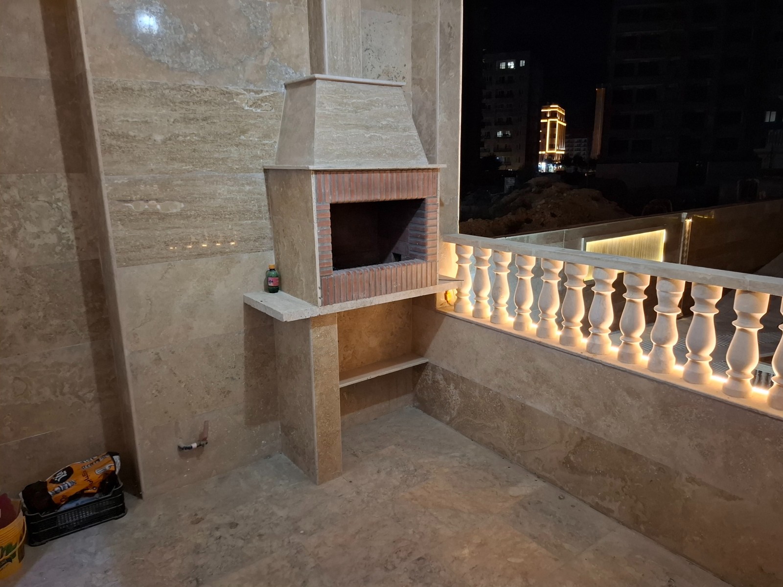 تراس اختصاصی باربیکیو