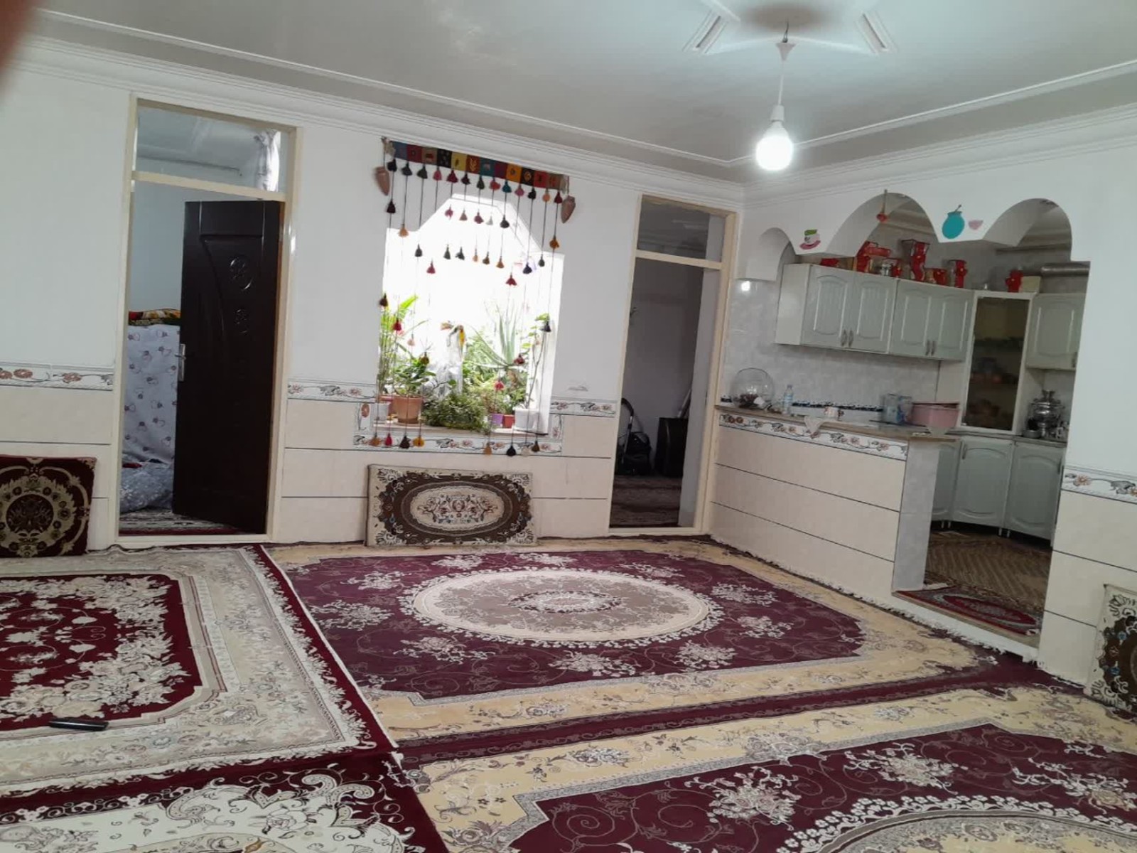 نمایی از اتاق خوابها واشپزخونه