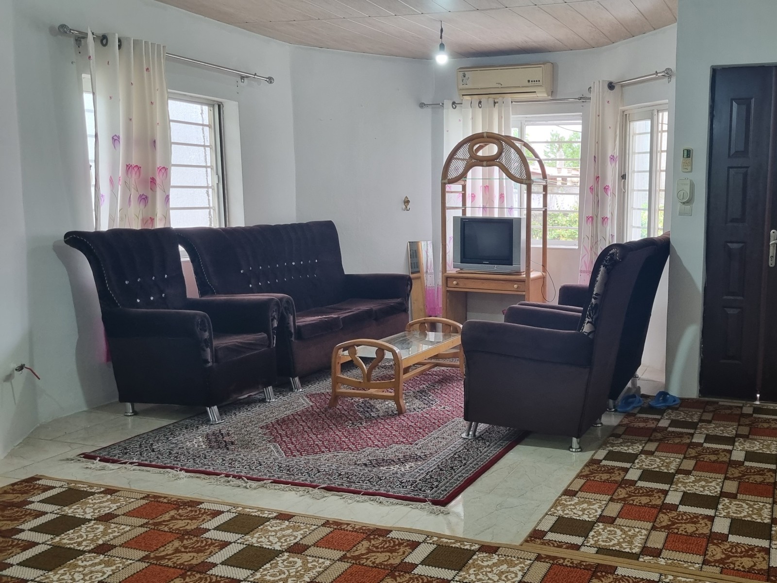 اتاق پذیرایی