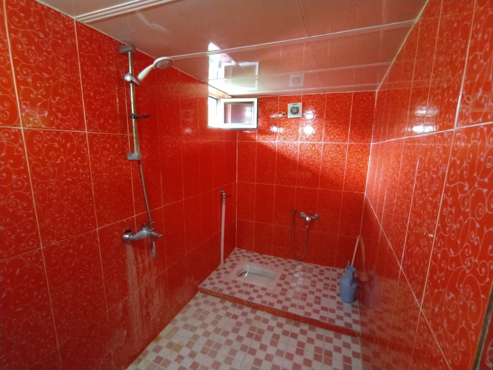سرویس بهداشتی و حمام