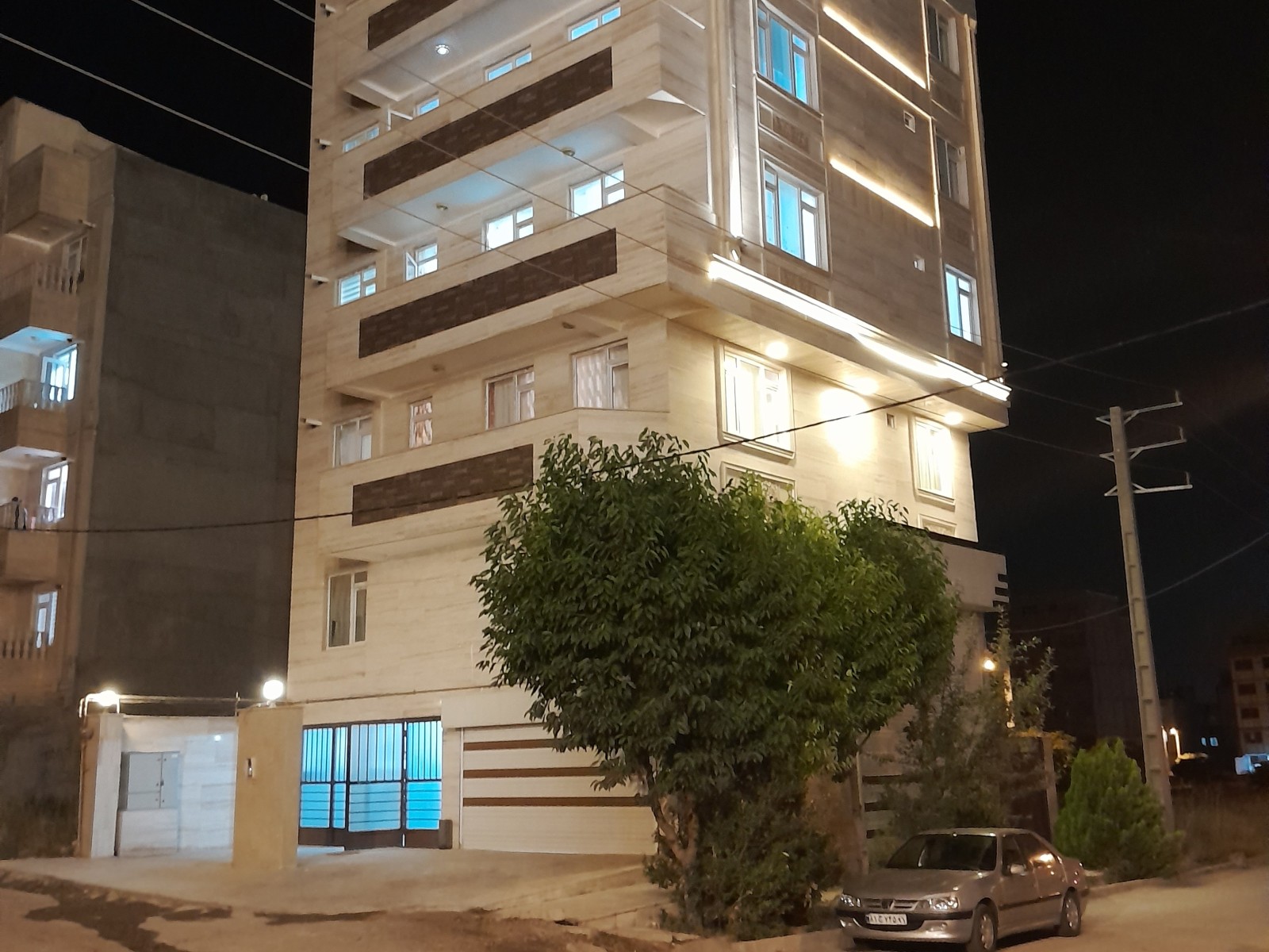 نمای ساختمان