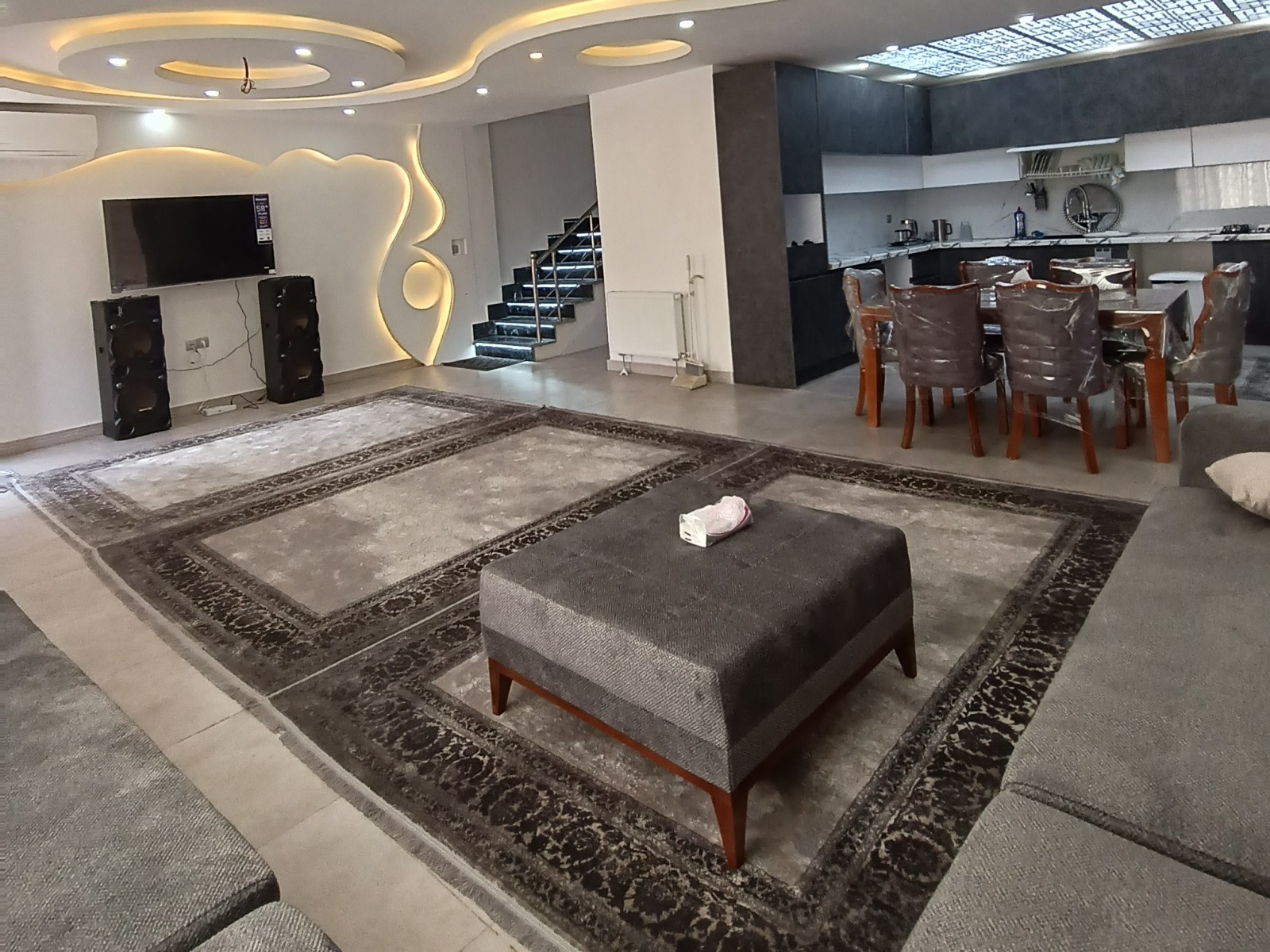 اتاق پذیرایی