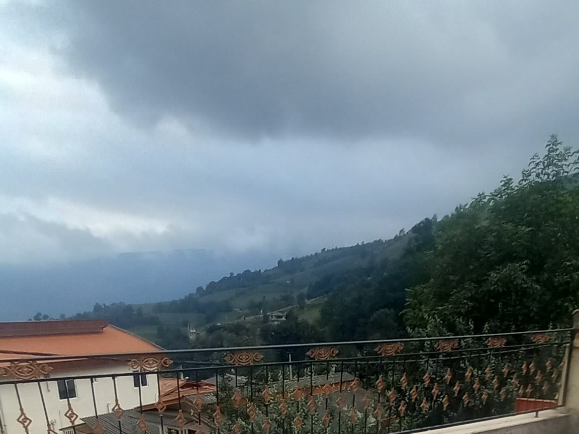 نمای بیرونی ساختمان