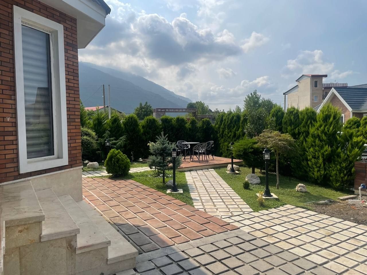 نمای بیرونی ساختمان نمای بیرونی ساختمان