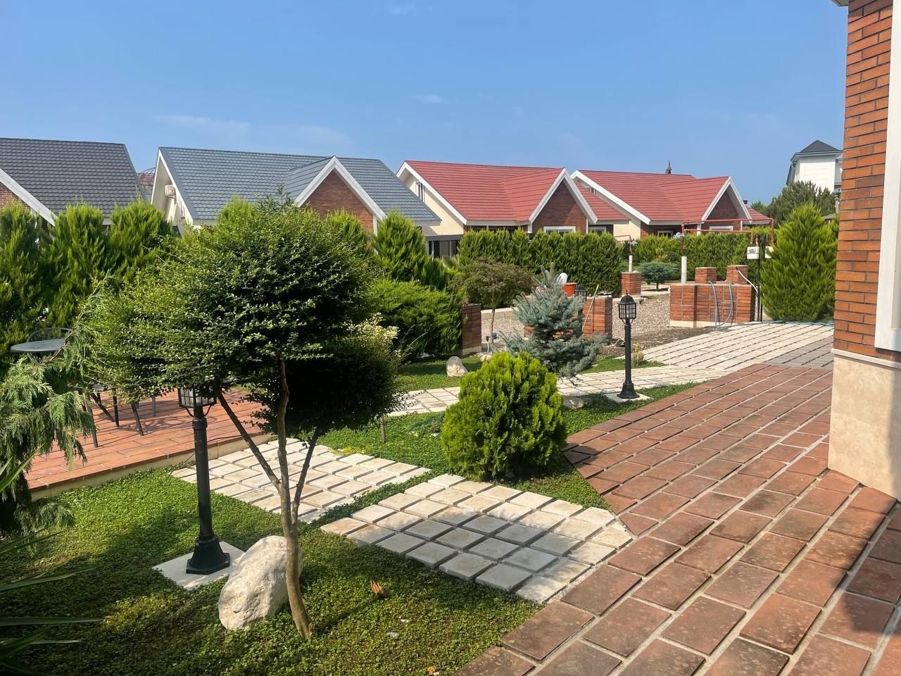 نمای بیرونی ساختمان نمای بیرونی ساختمان