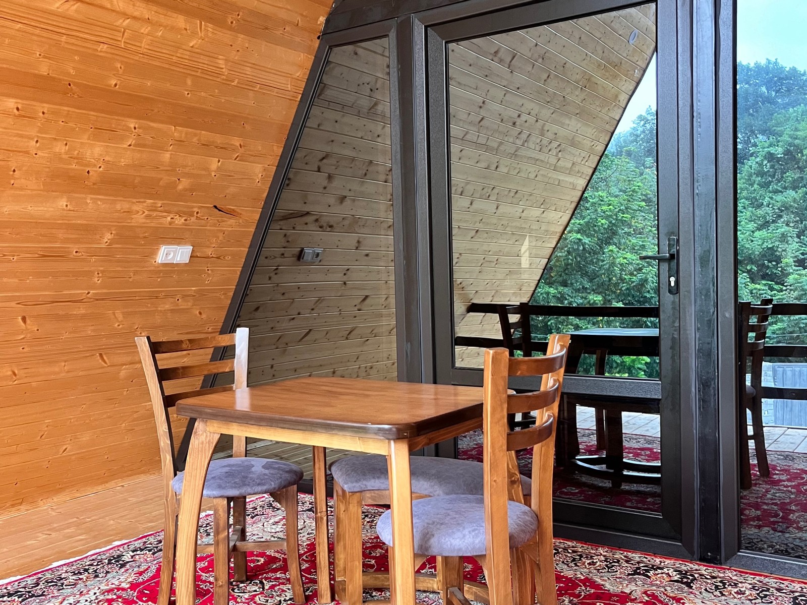 تراس اتاق خواب تراس اتاق خواب