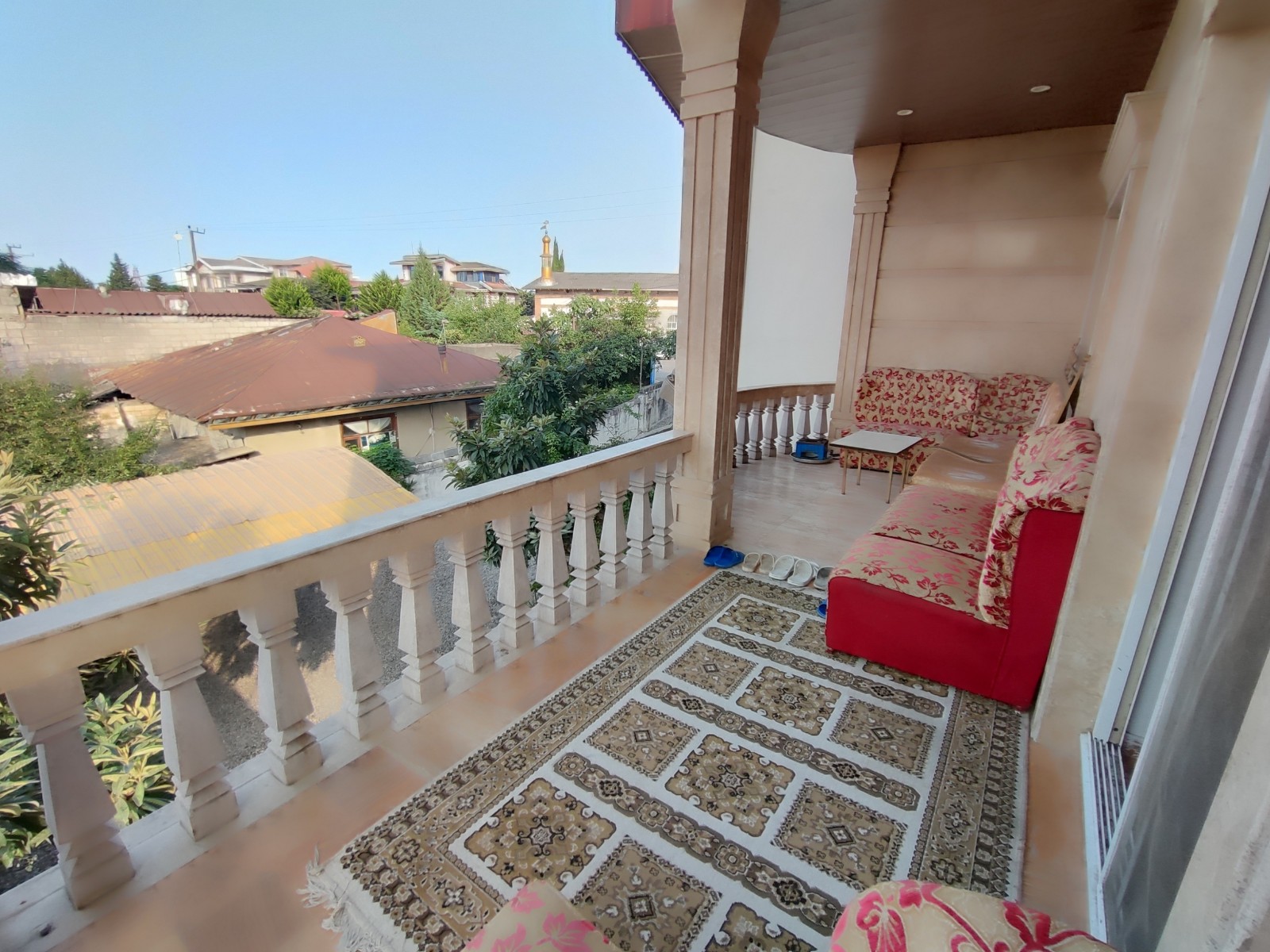 نمای بیرونی ساختمان