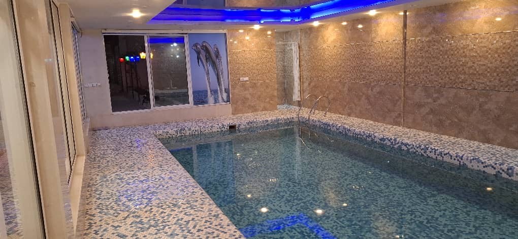 استخر استخر