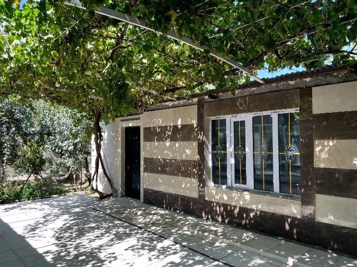 نمای بیرونی ساختمان