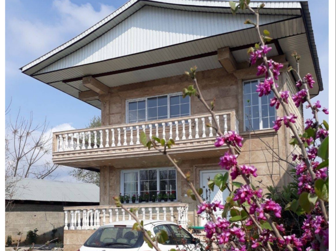 نمای بیرونی ساختمان نمای بیرونی ساختمان