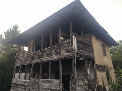 کلبه مادربزرگ سنتی