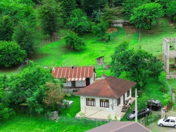 عکسازفضاوحیاطدربستکلیویلا عکسازفضاوحیاطدربستکلیویلا