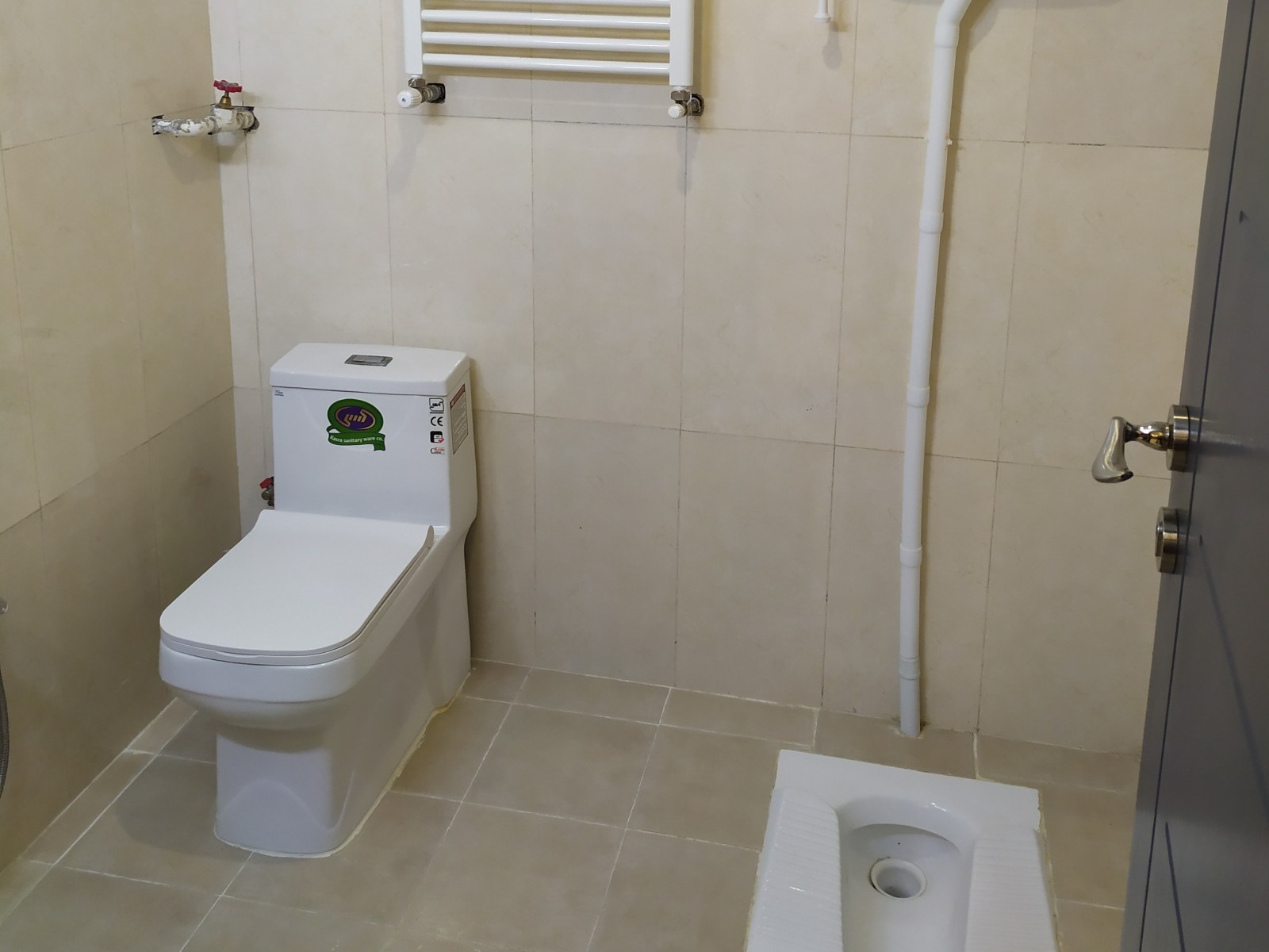 سرویس بهداشتی و حمام سرویس بهداشتی و حمام