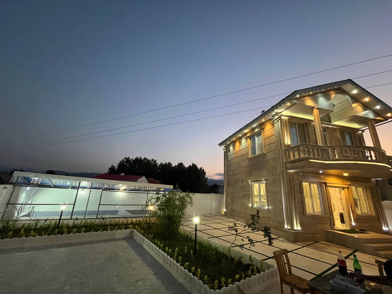 نمای بیرونی ساختمان نمای بیرونی ساختمان