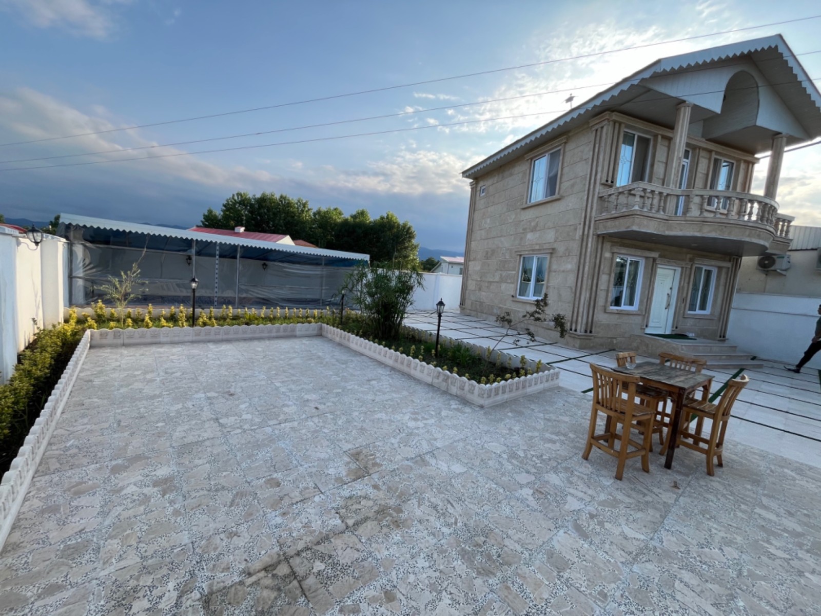 نمای بیرونی ساختمان نمای بیرونی ساختمان