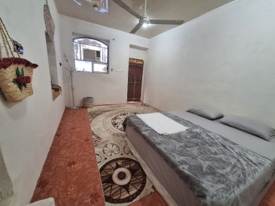 اقامتگاه ناخدا امینی اتاق 6