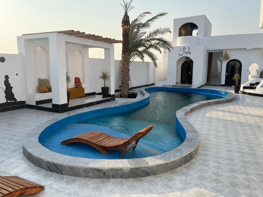 استخر استخر