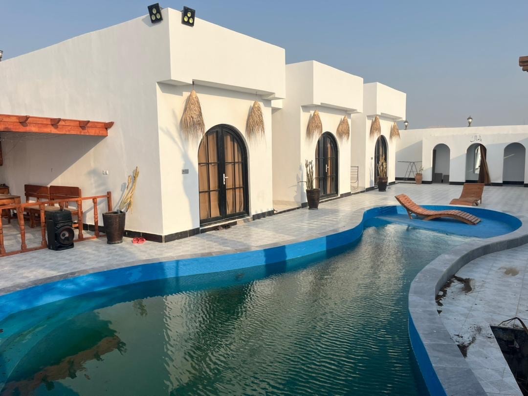 استخر استخر