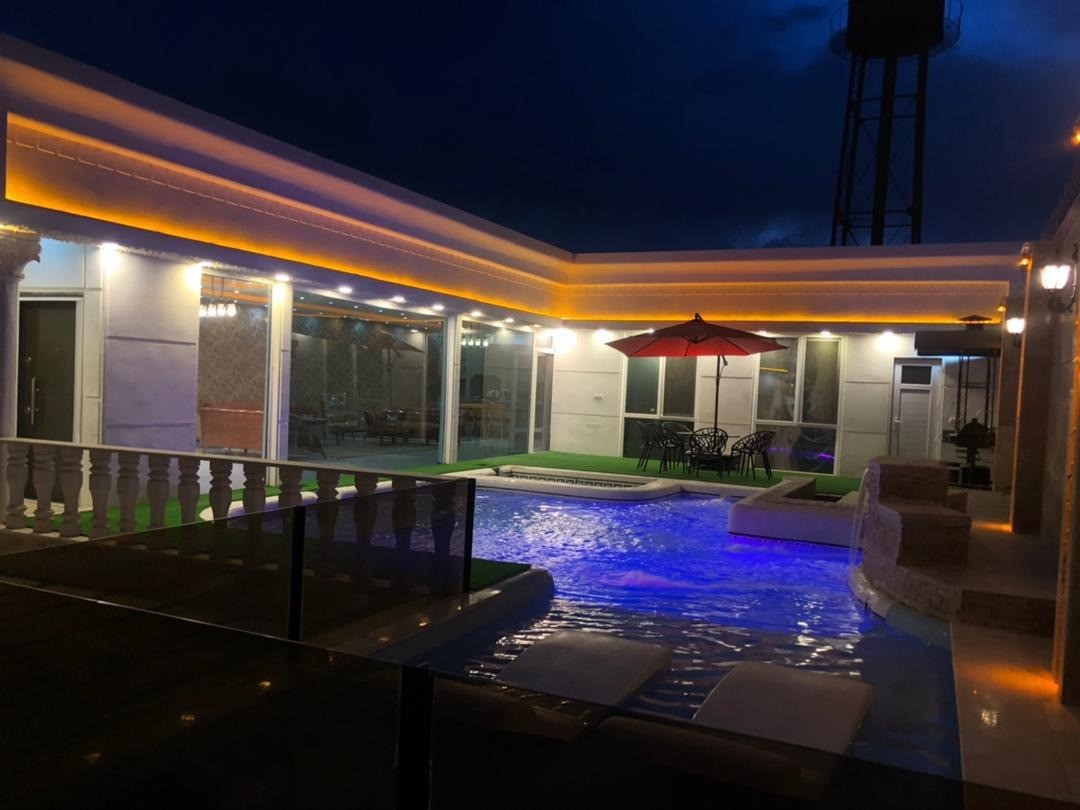 استخر استخر