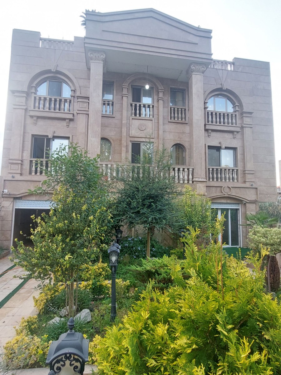 نمای ساختمان