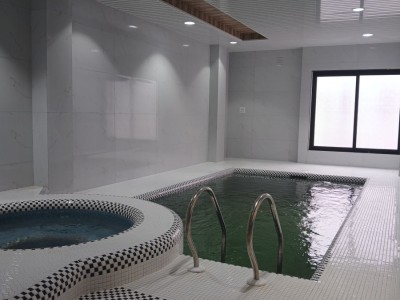 ویلای سه خوابه استخردار با جکوزی