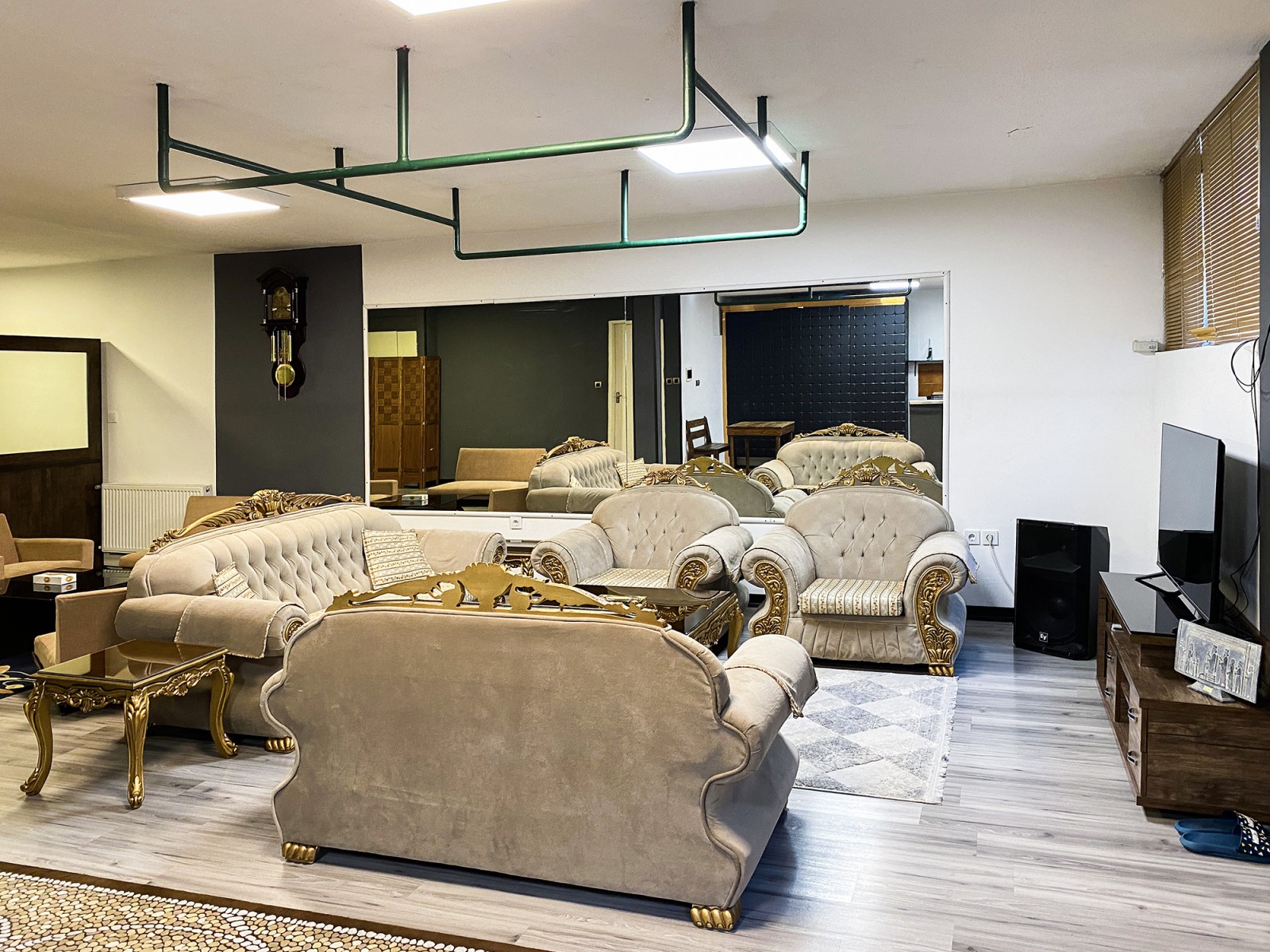 اتاق پذیرایی