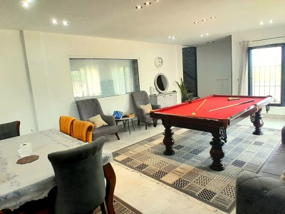 ویلا ۳خوابه مستر استخردار نوساز ویلا ۳خوابه مستر استخردار نوساز