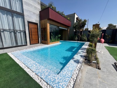 عمارت افرا پنج خوابه با استخر و جکوزی