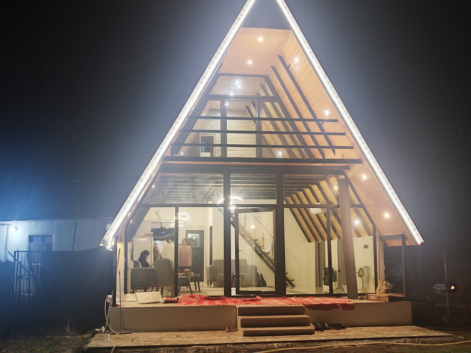 نمای بیرونی ساختمان نمای بیرونی ساختمان