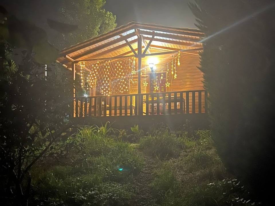 نمای بیرونی ساختمان