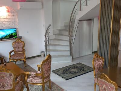 ویلا نارنجی سه خوابه با منظره بی نظیر لاهیجان و سیاهکل