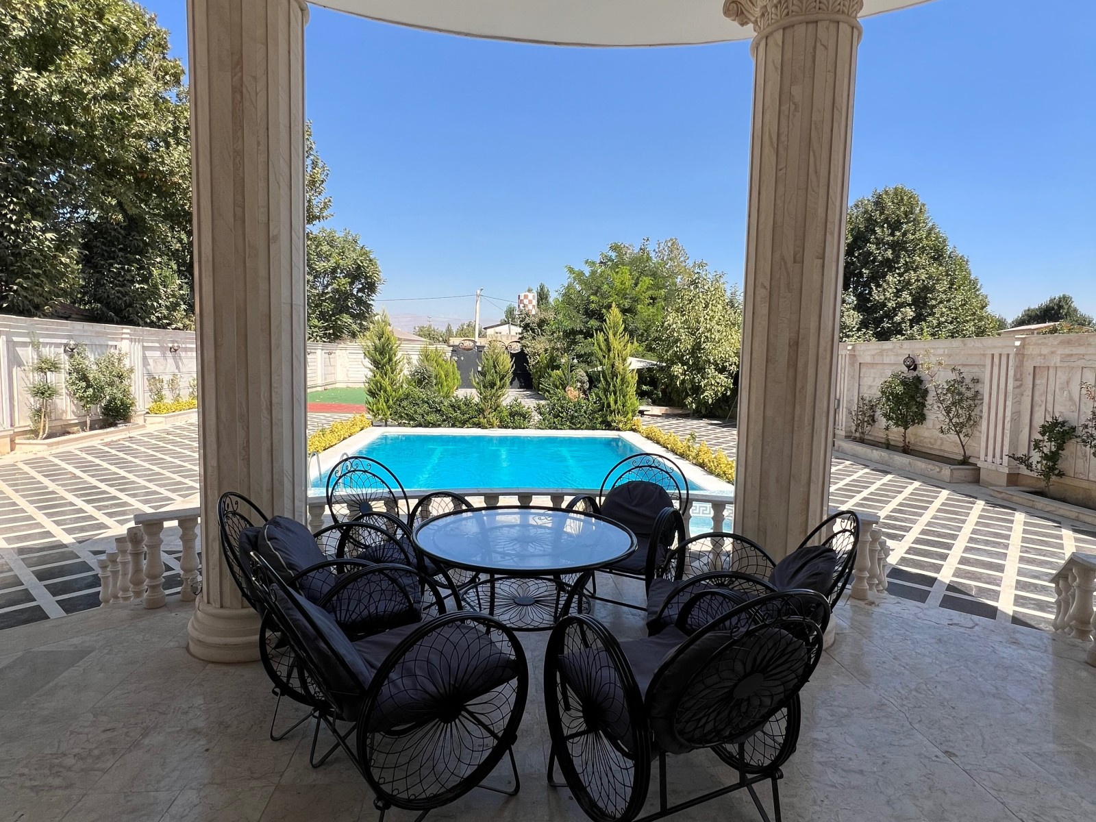 استخر استخر