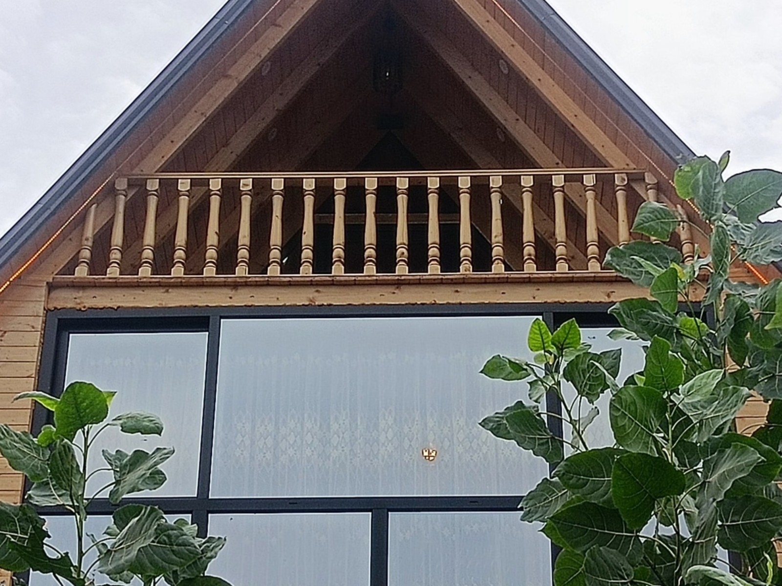 نمای بیرونی ساختمان