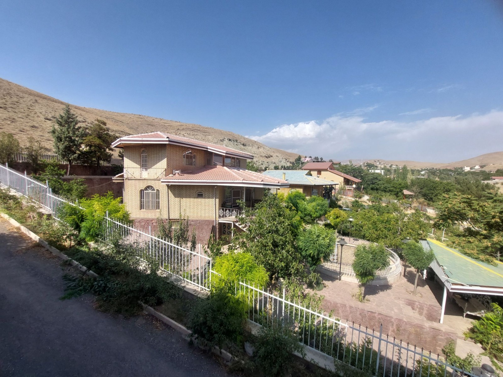 نمای ساختمان