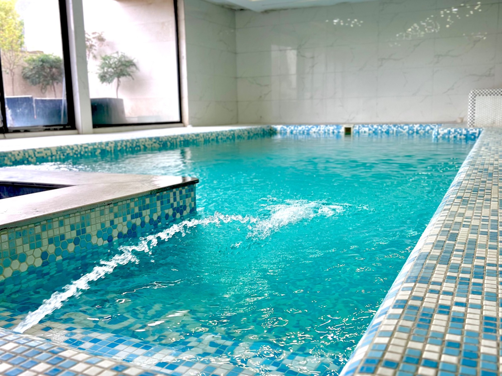 استخر استخر