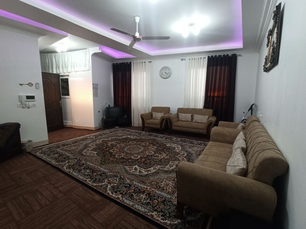 اتاق پذیرایی